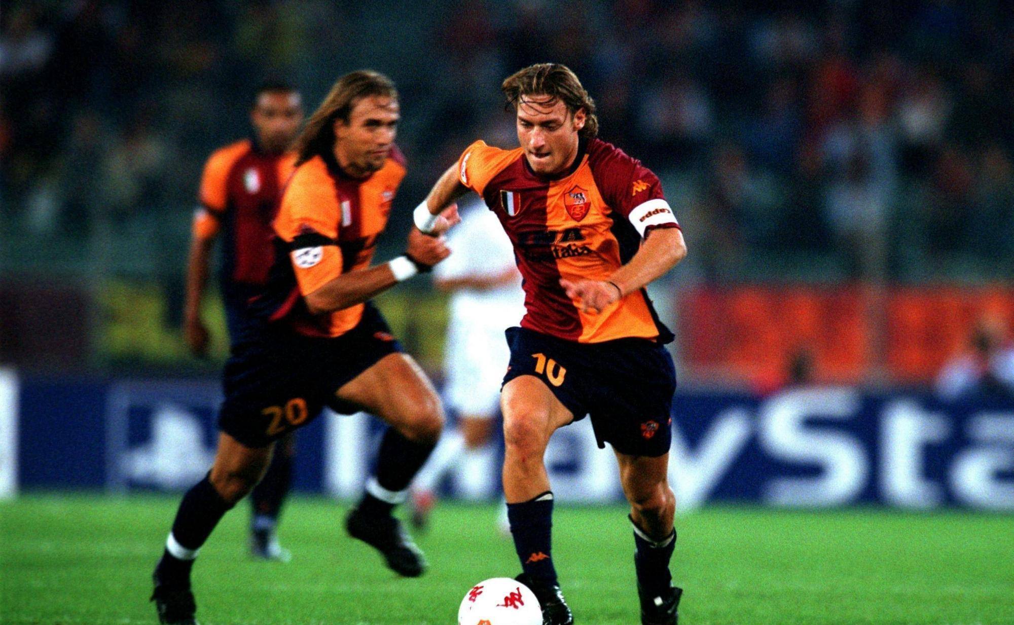 显得迟缓 显得迟缓