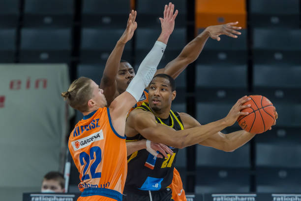 与超强进攻 与超强进攻