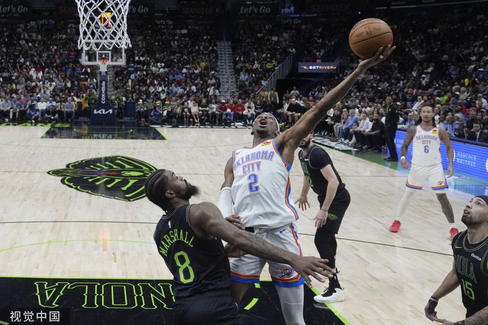 在篮球比赛 在篮球比赛