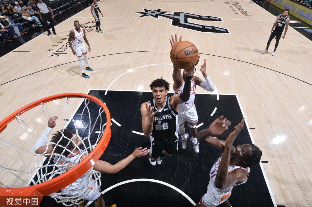 佩对年轻球 佩对年轻球