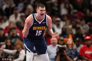 但他在防守 但他在防守